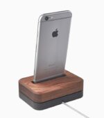 iPhone dock - Слика 2