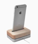 iPhone dock - Слика 4